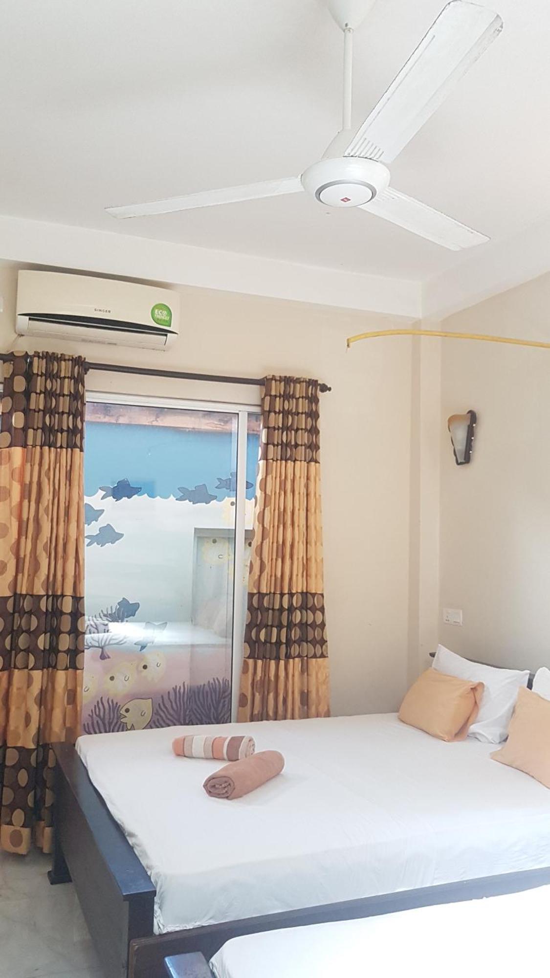 Pinki Nest Hotell Mirissa Eksteriør bilde